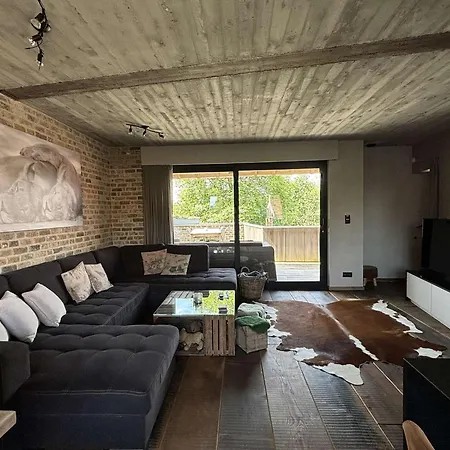 Belle Vie Comfortable Near Bruges * Oostkamp